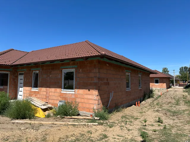 Eladó ház Vácrátót 85 nm