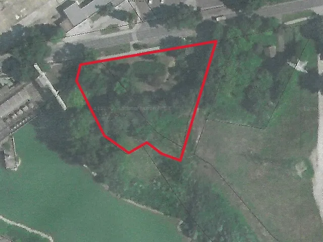 Eladó telek Százhalombatta, Erőmű út 5018 nm