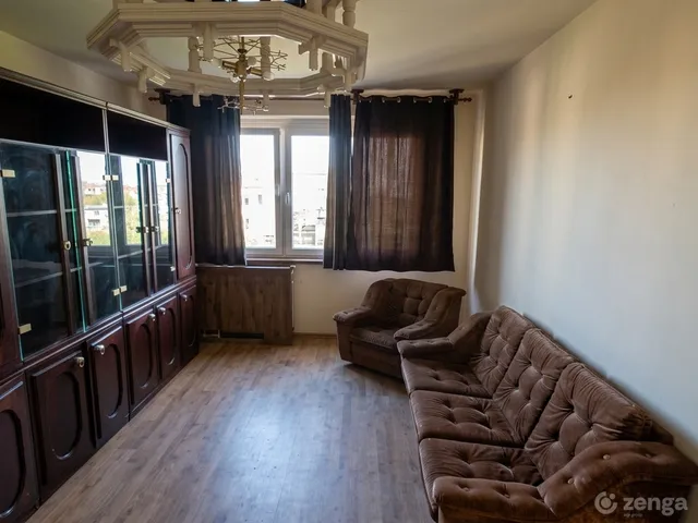 Eladó lakás Győr, Adyváros 49 nm