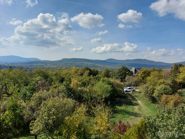 Eladó telek Szentendre, Pismány 1437 nm