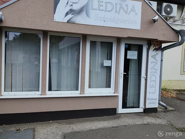 Eladó kereskedelmi és ipari ingatlan Pécs 15 nm