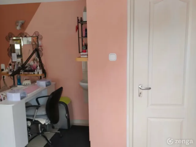 Eladó kereskedelmi és ipari ingatlan Pécs, vadász utca 8/d 15 nm