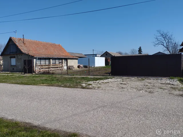 Eladó ház Szászberek 48 nm