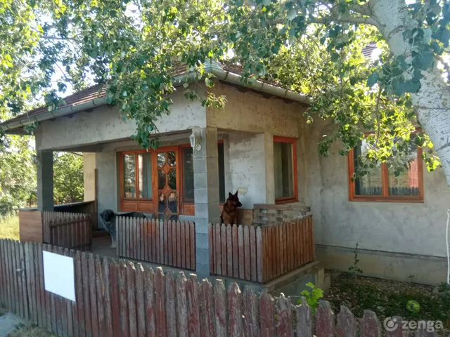 Eladó mezőgazdasági ingatlan Mezőtúr 400 nm