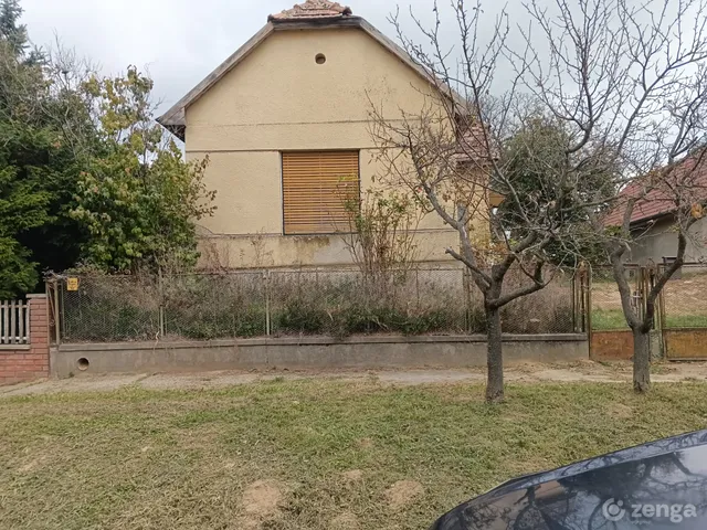 Eladó ház Gamás, Fo utca 51 75 nm