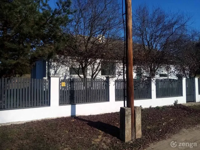 Eladó ház Hajdúsámson 137 nm