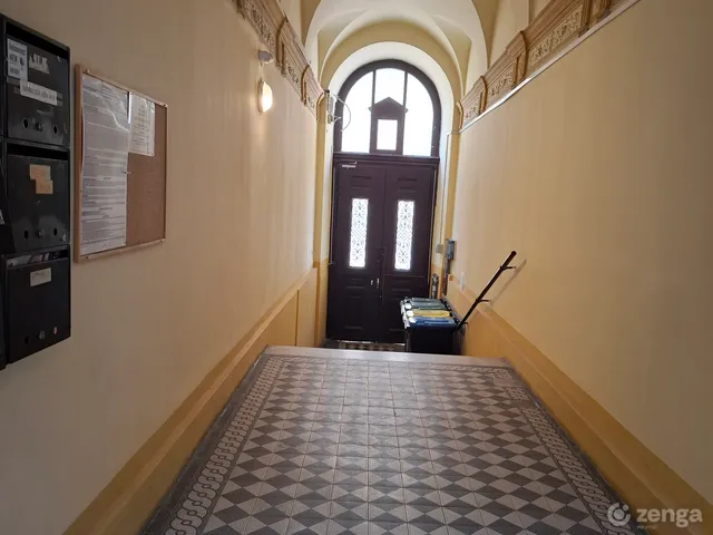 Eladó lakás Budapest VI. kerület, Nagykörúton belüli terület, Szófia utca. 21 45 nm