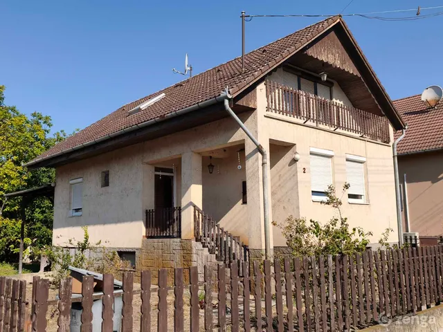 Eladó ház Tiszakécske 110 nm