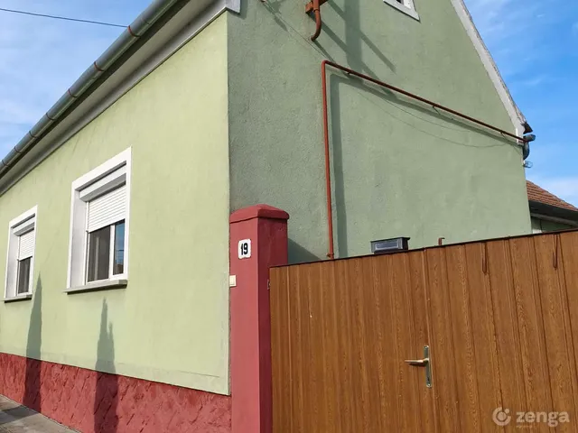 Eladó ház Vitnyéd 96 nm