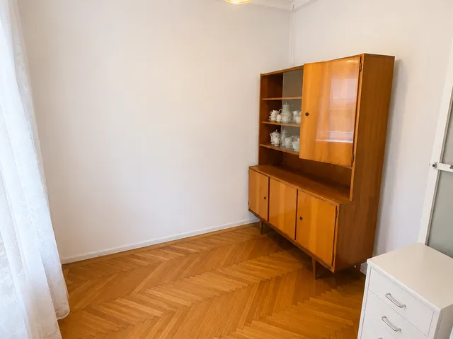 Eladó lakás Debrecen, Libakert 46 nm