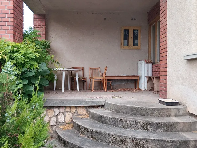Eladó ház Nyárád 130 nm
