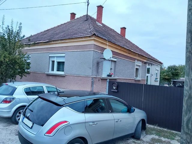 Eladó ház Kup 125 nm
