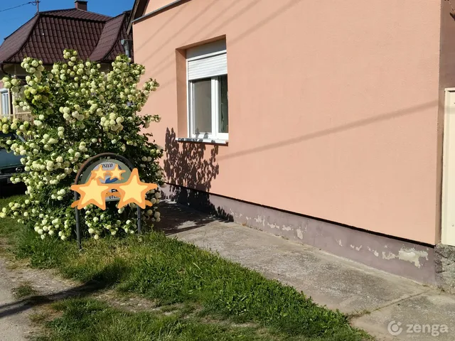 Eladó ház Uszód 72 nm