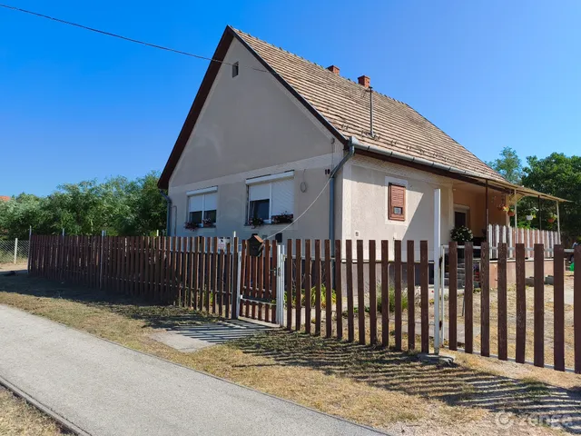 Eladó ház Soltszentimre 92 nm