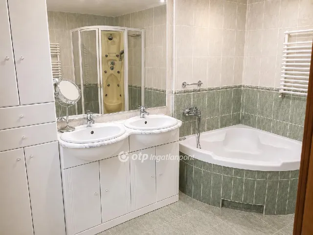 Eladó ház Törökbálint 191 nm