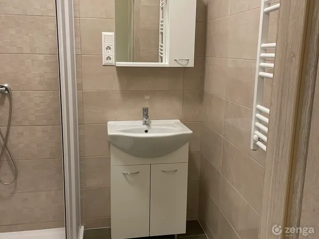 Kiadó lakás Budapest VII. kerület, Rottenbiller utca 5/C 40 nm