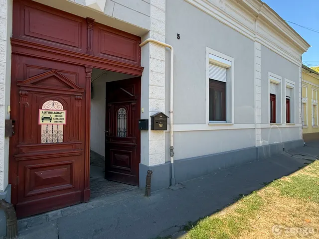Eladó ház Vác, Belváros 96 nm