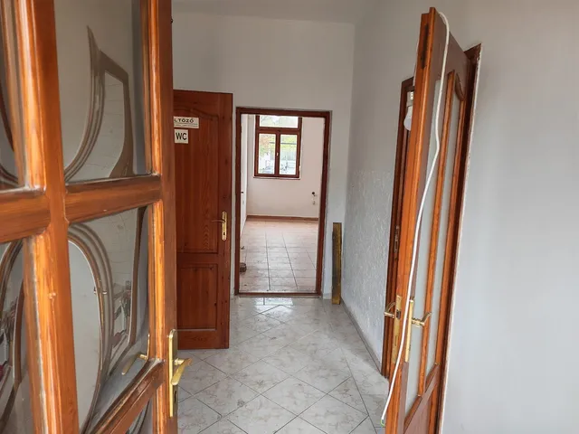Kiadó ház Debrecen, Belváros 80 nm