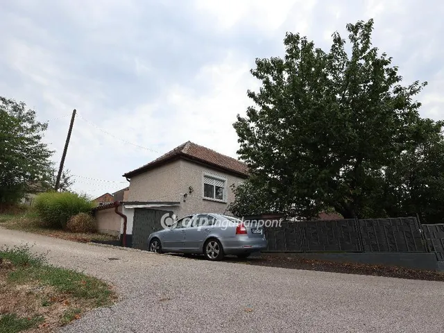 Eladó ház Ajka 120 nm