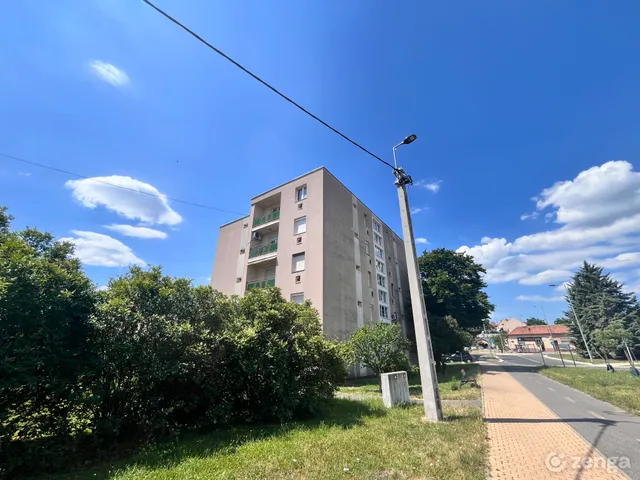 Eladó lakás Eger, Lajosváros 53 nm