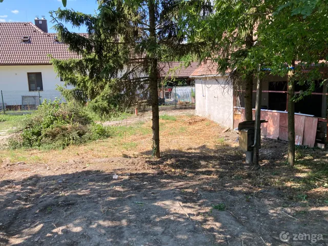 Eladó telek Máriakálnok, Harangvirág 783 nm