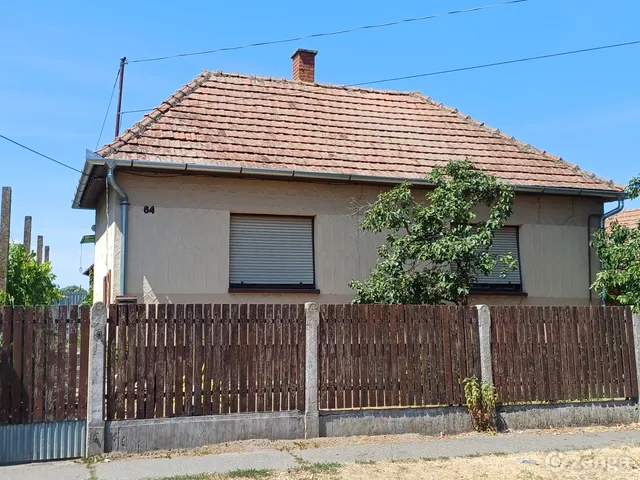 Eladó ház Hajdúsámson 100 nm