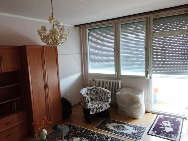 Eladó lakás Szolnok, Széchenyi-lakótelep 51 nm