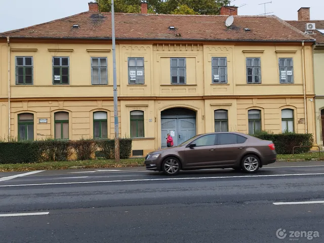 Eladó lakás Szombathely, Belváros 135 nm