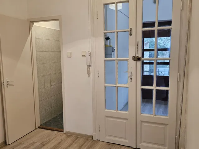 Eladó lakás Szolnok, Belváros, Damjanich utca 120 nm