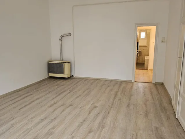 Eladó lakás Szolnok, Belváros, Damjanich utca 120 nm
