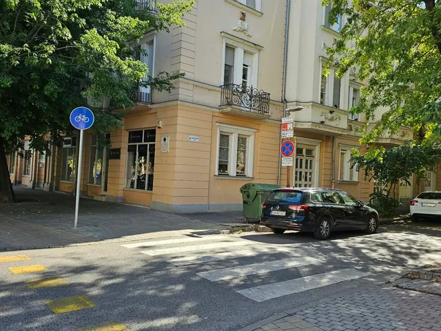 Eladó lakás Szolnok, Belváros, Damjanich utca 120 nm