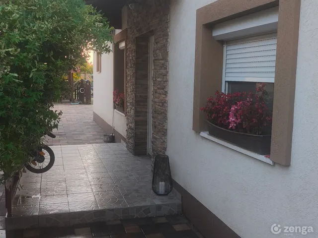 Eladó ház Sándorfalva 100 nm