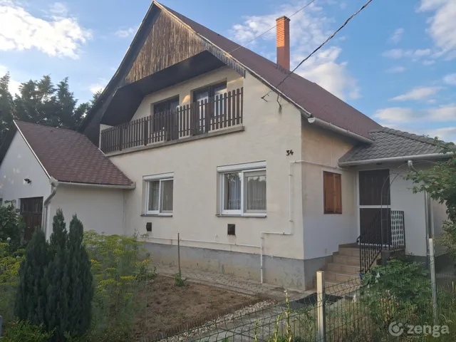 Eladó ház Mór 120 nm