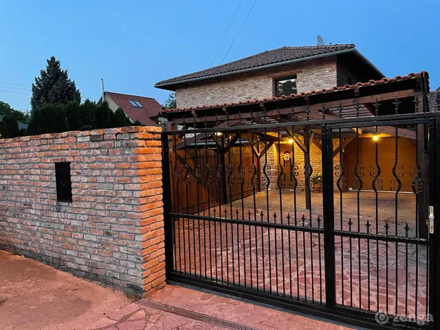 Eladó ház Százhalombatta, Dunafüred 145 nm