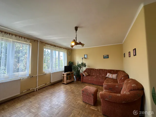 Eladó ház Pomáz 143 nm