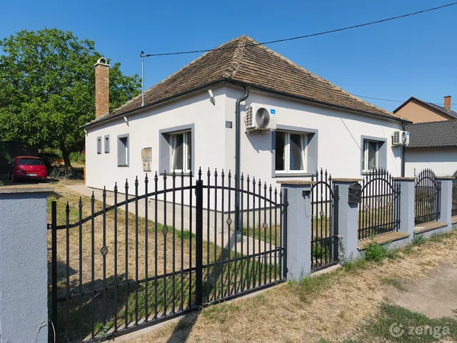 Eladó ház Szárliget 87 nm