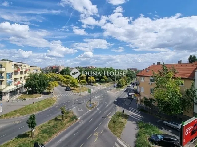 Eladó lakás Budapest XI. kerület 93 nm