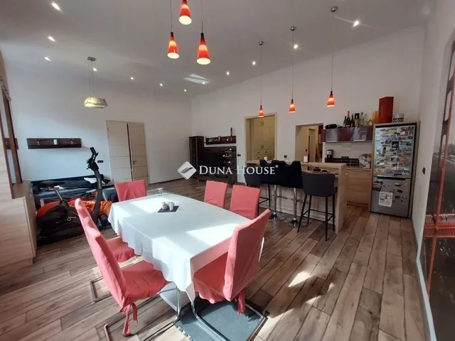 Eladó lakás Budapest VII. kerület 102 nm