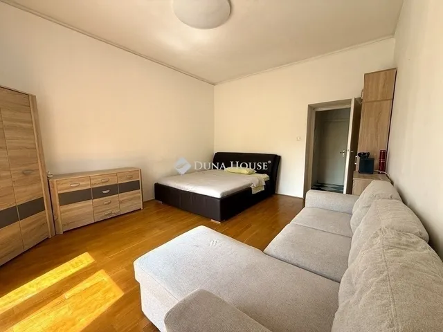 Eladó lakás Budapest V. kerület 43 nm