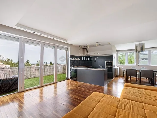 Eladó lakás Budapest II. kerület, Szemlőhegy 129 nm