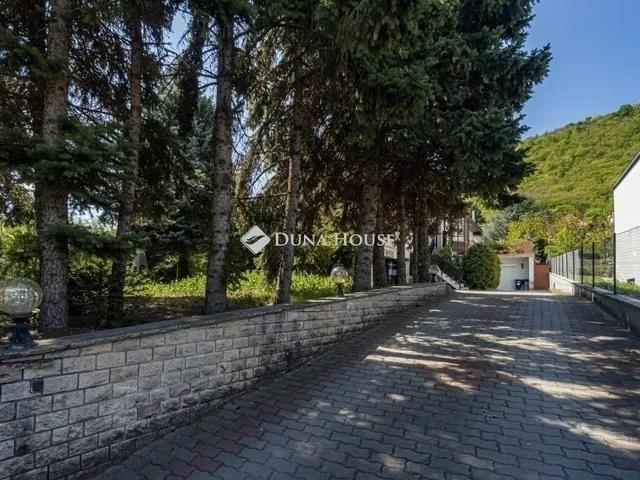Eladó ház Budapest III. kerület 186 nm