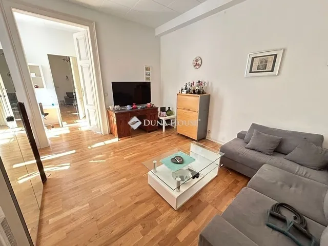 Eladó lakás Budapest V. kerület, Belváros 73 nm