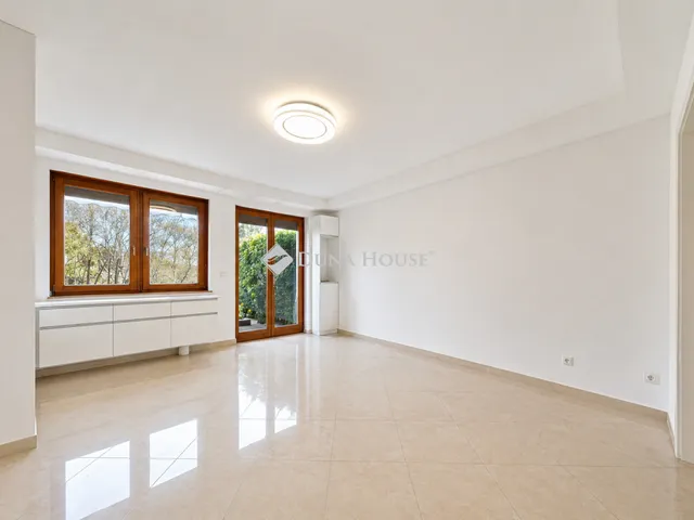 Eladó lakás Budapest II. kerület 73 nm