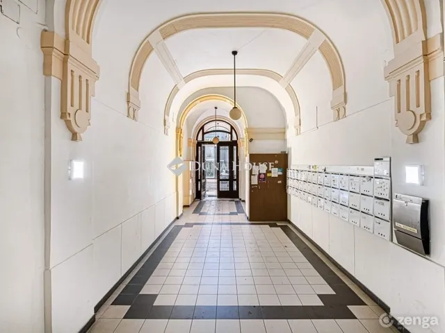 Eladó lakás Budapest V. kerület 182 nm