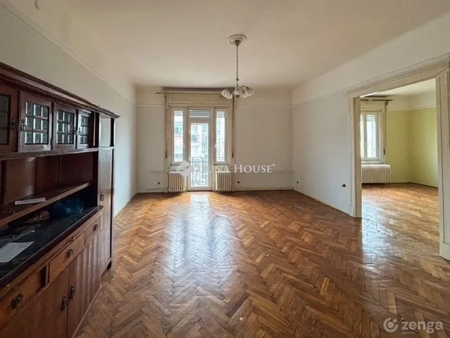 Eladó lakás Budapest II. kerület 138 nm