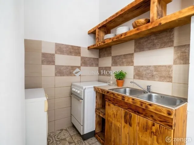 Eladó lakás Budapest I. kerület 23 nm