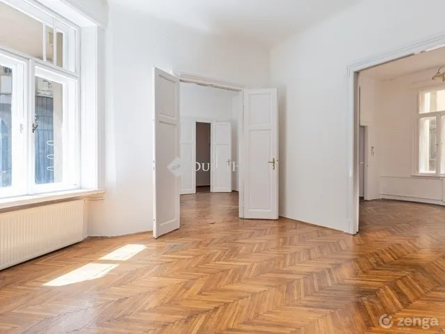 Eladó lakás Budapest V. kerület 119 nm