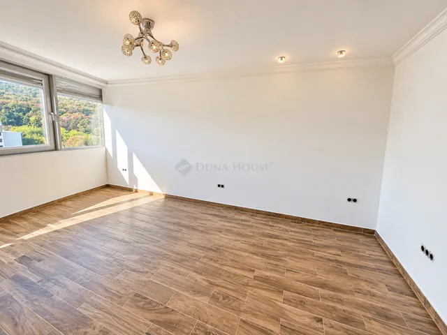 Eladó lakás Budapest II. kerület 64 nm