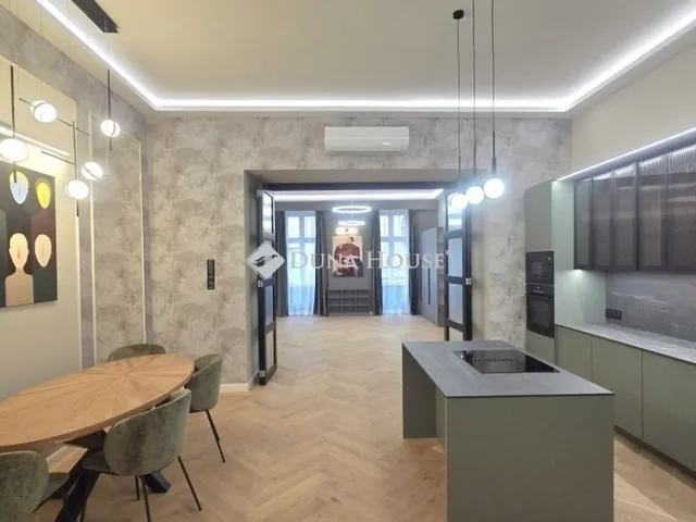 Eladó lakás Budapest VI. kerület 87 nm