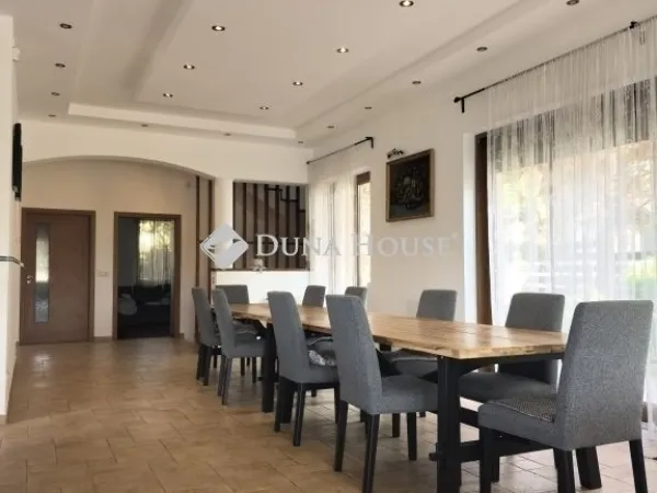 Eladó ház Budapest II. kerület 446 nm